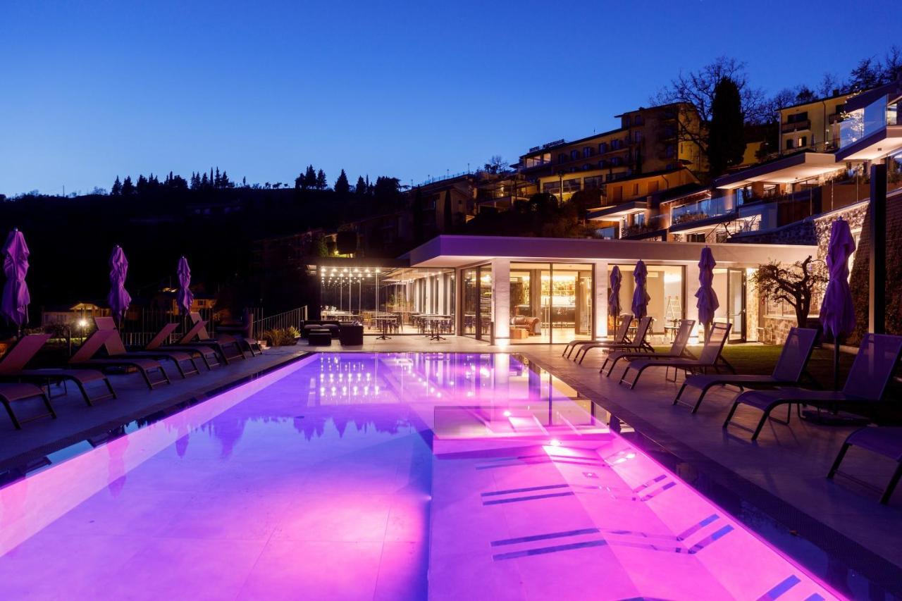 Deville & Spa Costermano Bagian luar foto
