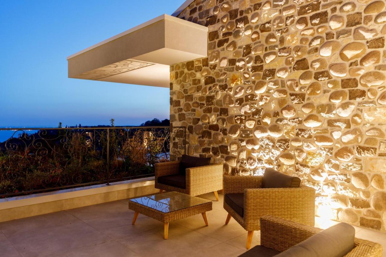 Deville & Spa Costermano Bagian luar foto