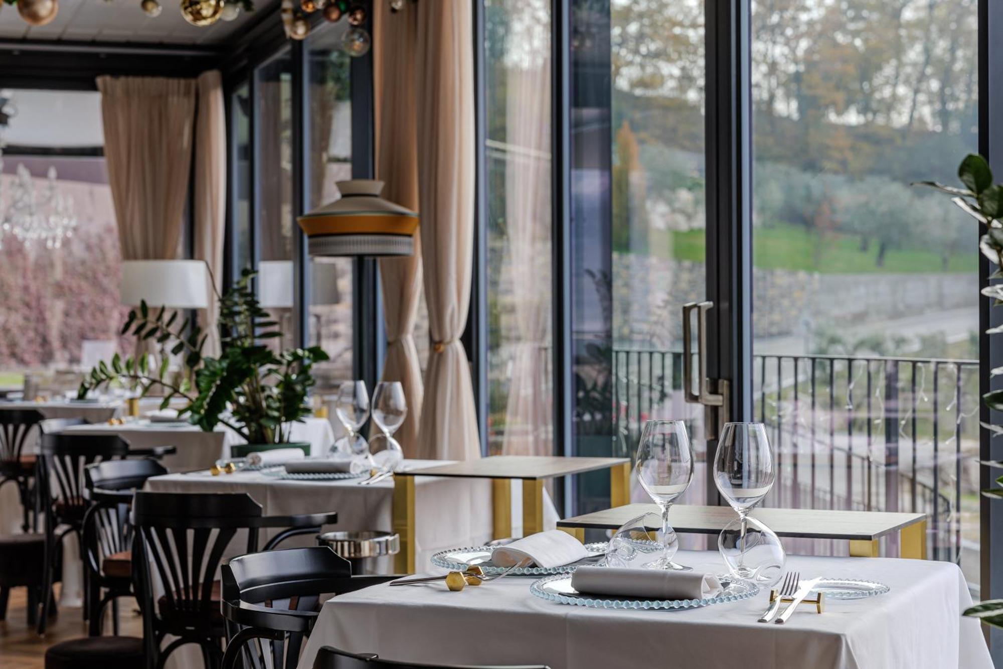 Deville & Spa Costermano Bagian luar foto